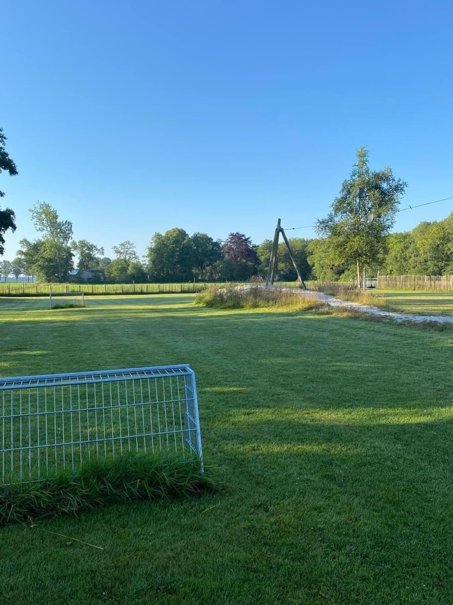 Pipowagens Bij Pannenkoekenrestaurant & Camping De Koppenjan 'Een Uniek Verblijf Met Kinderspeelboerderij' Jubbega-Schurega Bagian luar foto